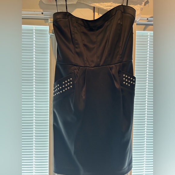 XOXO Dresses & Skirts - Xoxo cocktail dress size 5